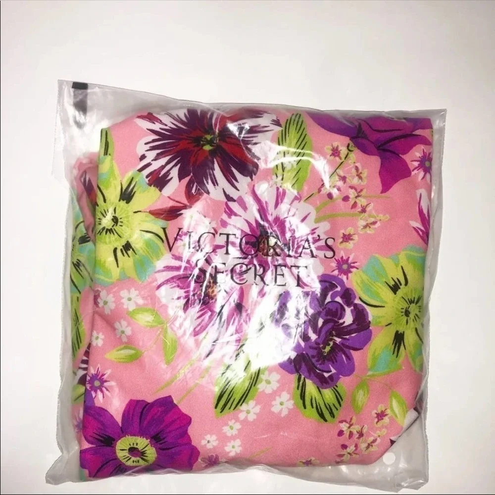 Victoria’s Secret High Leg One Piece Swimsuit XSmall New​​